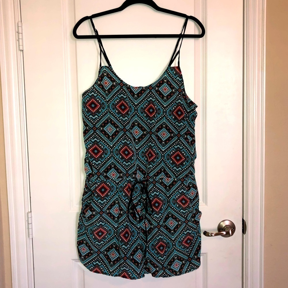 Love by Chesley Multi-color Romper Size Large